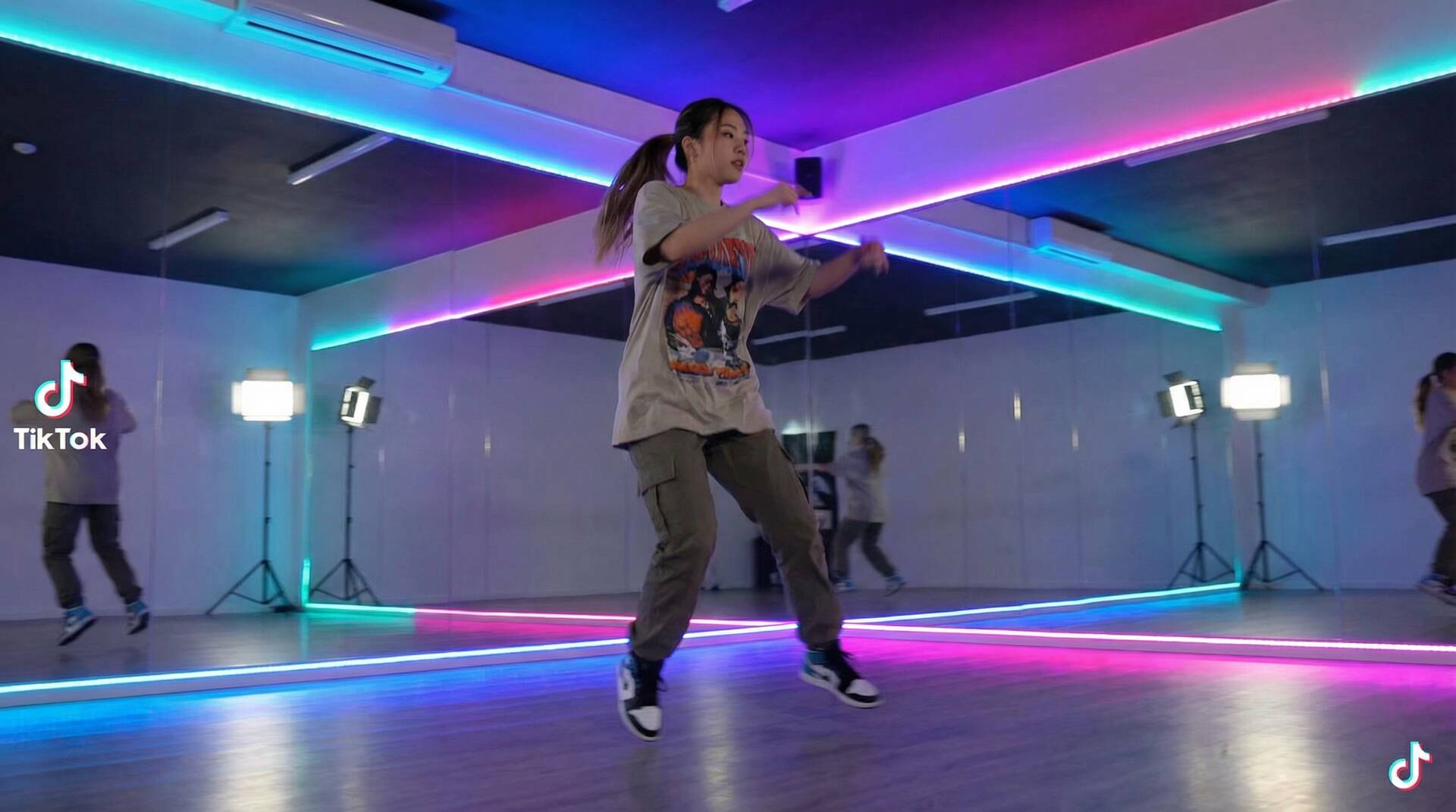 困困兔美少女写真视频